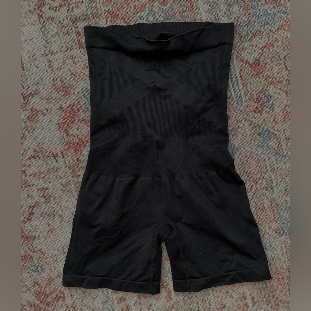BLANQI maternity biker shorts